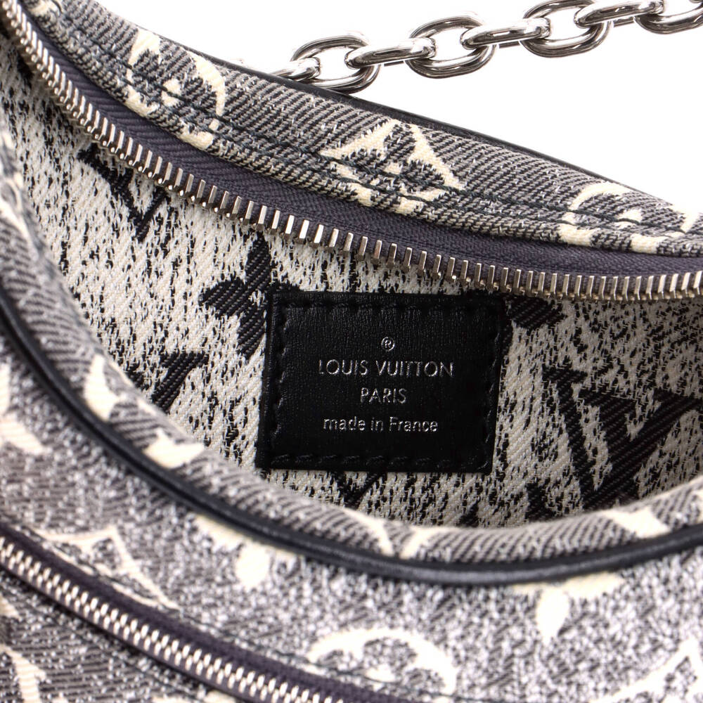 Louis Vuitton Loop Handbag - Picture 8 of 8